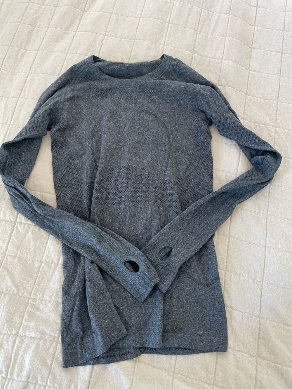 lululemon athletica Long Sleeve Thumbhole Top in Heather Gray